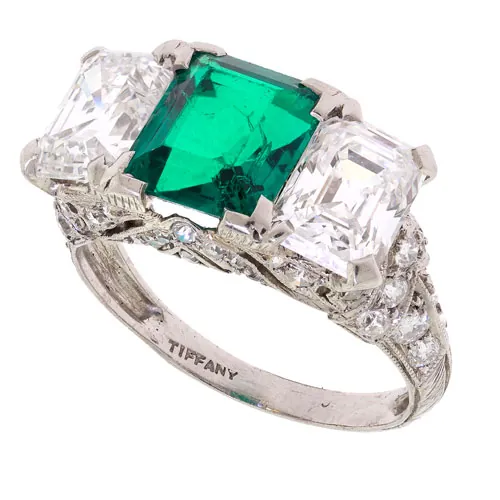 Emerald Diamond Ring